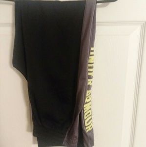 Under Armour pants 🌈